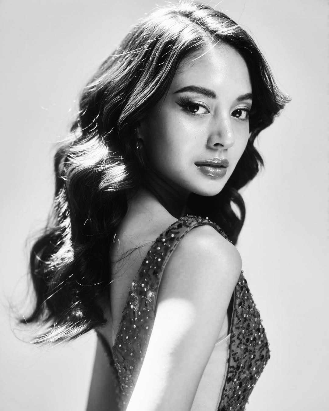 Aurelie Moeremans Buka Luka Lama, Kisahkan Jadi Korban Grooming di Usia 15 Tahun